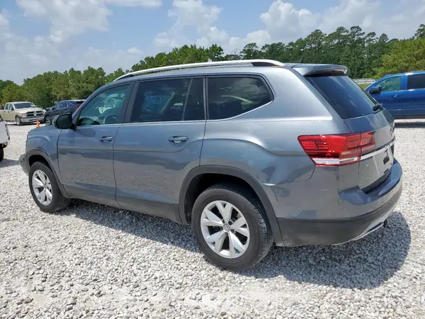1V2CP2CA4JC596561 2018 VOLKSWAGEN ATLAS - Image 2