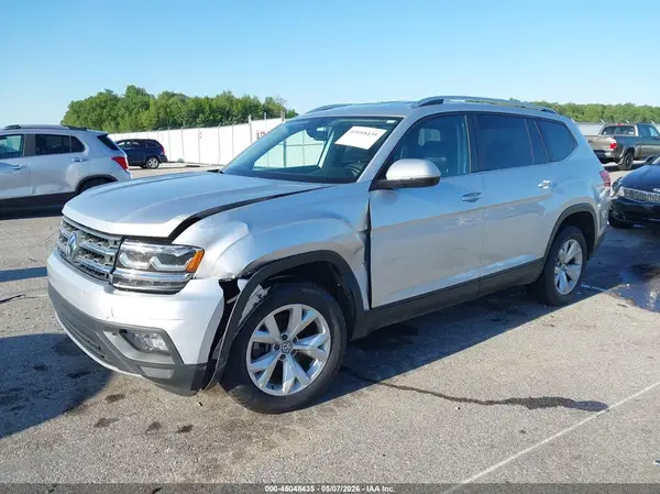 1V2CP2CA8JC594571 2018 VOLKSWAGEN ATLAS - Image 2