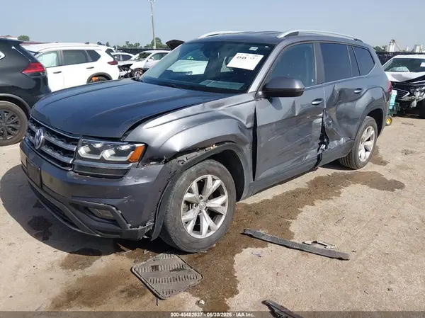 1V2CP2CA8JC599639 2018 VOLKSWAGEN ATLAS - Image 2