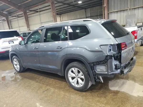 1V2CP2CA9JC599827 2018 VOLKSWAGEN ATLAS - Image 2