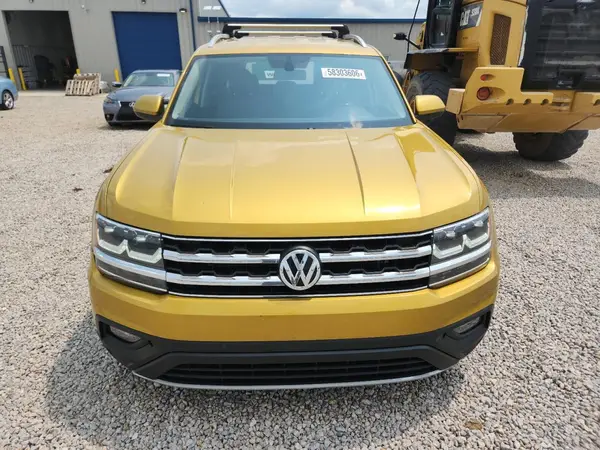 1V2CR2CA0JC504615 2018 VOLKSWAGEN ATLAS - Image 2