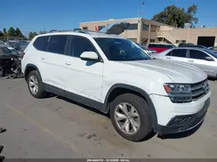 1V2CR2CA0JC505151 2018 VOLKSWAGEN ATLAS