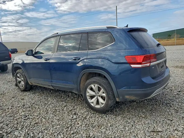 1V2CR2CA1JC529703 2018 VOLKSWAGEN ATLAS - Image 2