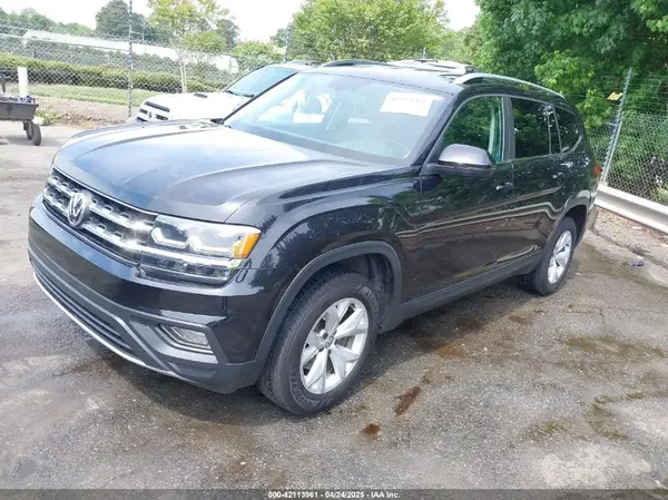 1V2CR2CA1JC539146 2018 VOLKSWAGEN ATLAS - Image 2