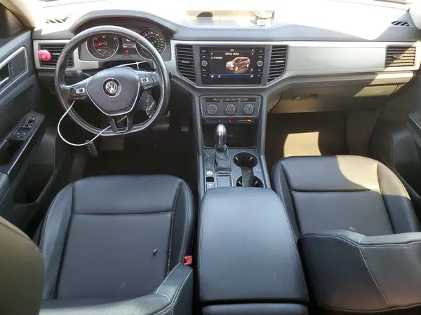 1V2CR2CA1JC563916 2018 VOLKSWAGEN ATLAS - Image 8
