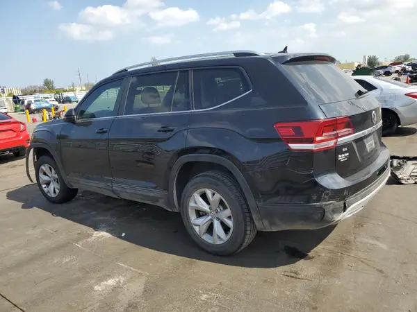 1V2CR2CA1JC563947 2018 VOLKSWAGEN ATLAS - Image 2