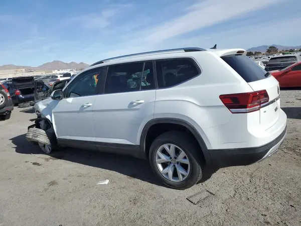 1V2CR2CA1JC569778 2018 VOLKSWAGEN ATLAS - Image 2
