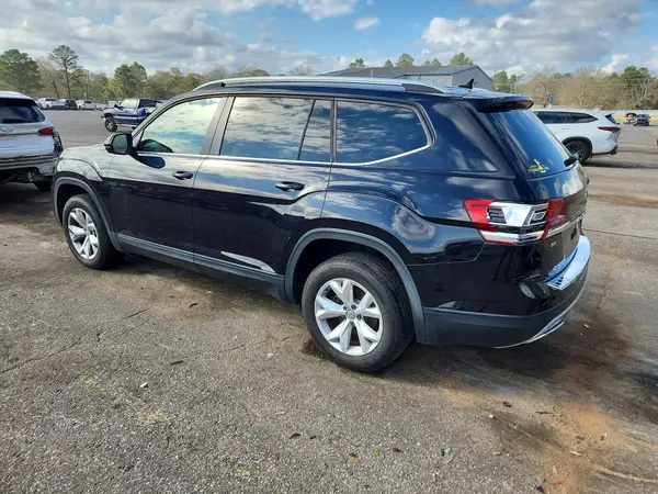 1V2CR2CA1JC575922 2018 VOLKSWAGEN ATLAS - Image 2