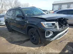 1V2CR2CA1RC579660 2024 VOLKSWAGEN ATLAS