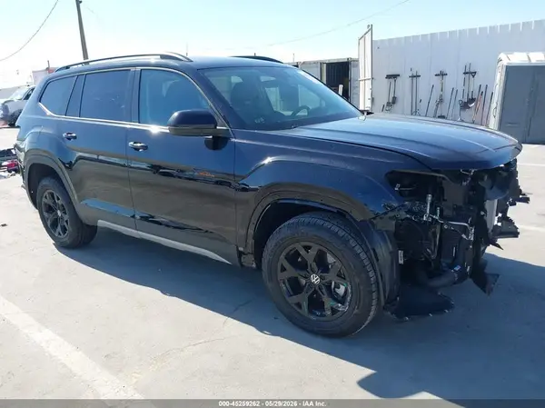 1V2CR2CA1SC557888 2025 VOLKSWAGEN ATLAS - Image 1