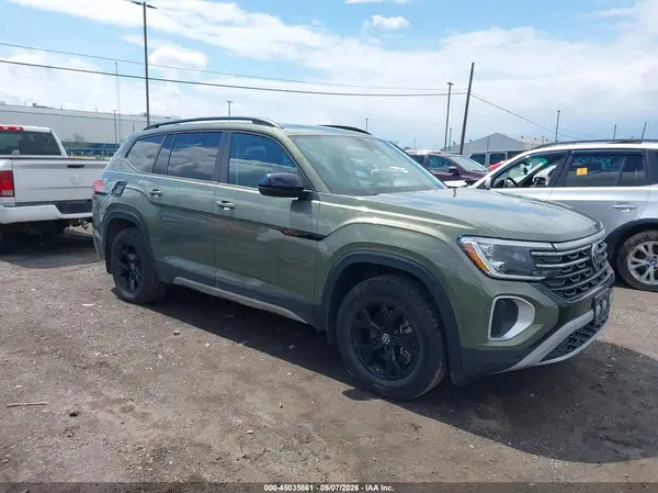1V2CR2CA1SC563173 2025 VOLKSWAGEN ATLAS - Image 1