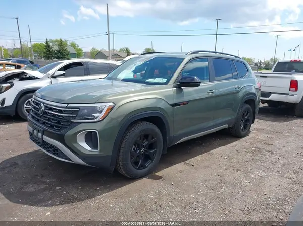 1V2CR2CA1SC563173 2025 VOLKSWAGEN ATLAS - Image 2