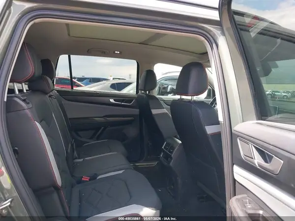1V2CR2CA1SC563173 2025 VOLKSWAGEN ATLAS - Image 8