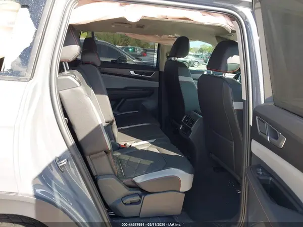 1V2CR2CA1SC563223 2025 VOLKSWAGEN ATLAS - Image 8