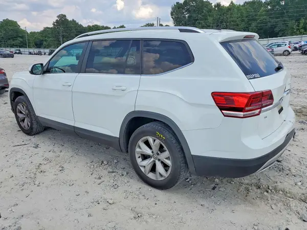 1V2CR2CA2JC518919 2018 VOLKSWAGEN ATLAS - Image 2