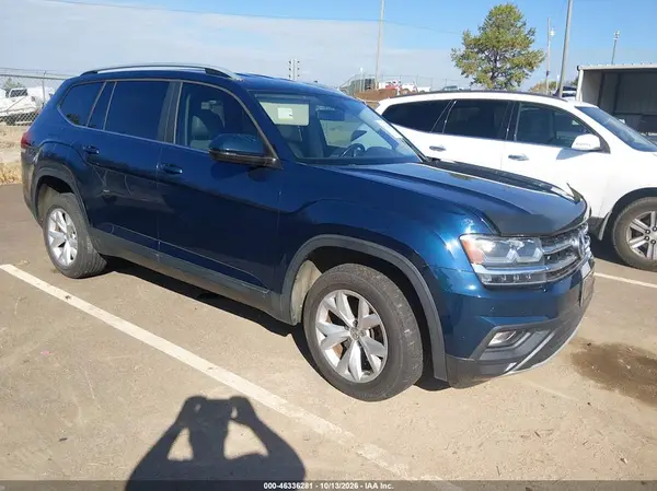 1V2CR2CA2JC525207 2018 VOLKSWAGEN ATLAS - Image 1