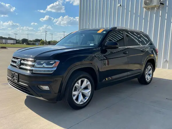 1V2CR2CA2JC542220 2018 VOLKSWAGEN ATLAS - Image 2