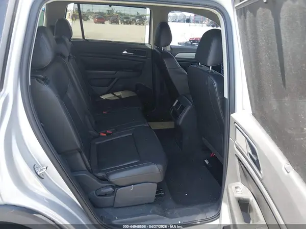 1V2CR2CA2JC560734 2018 VOLKSWAGEN ATLAS - Image 8