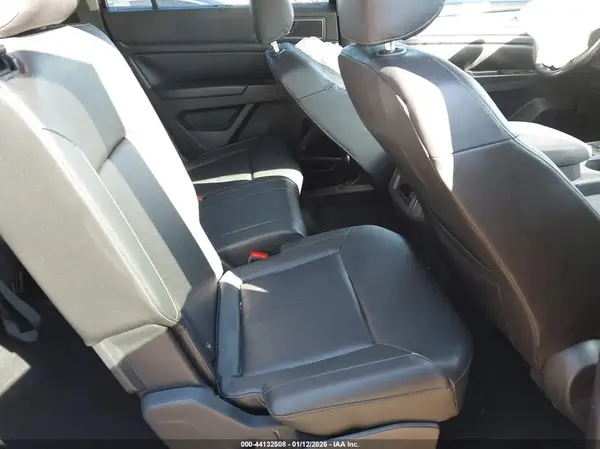 1V2CR2CA2JC565478 2018 VOLKSWAGEN ATLAS - Image 8