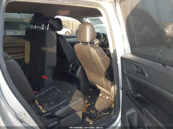 1V2CR2CA2JC570227 2018 VOLKSWAGEN ATLAS - Image 8