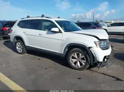 1V2CR2CA2JC588405 2018 VOLKSWAGEN ATLAS