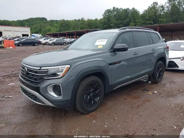 1V2CR2CA2SC502804 2025 VOLKSWAGEN ATLAS - Image 2