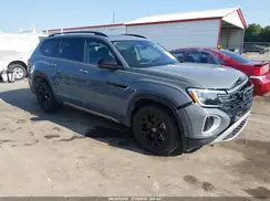 1V2CR2CA2SC504214 2025 VOLKSWAGEN ATLAS