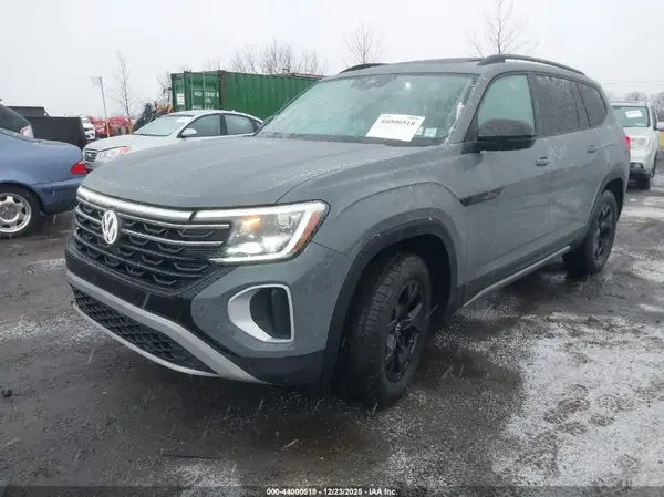 1V2CR2CA2SC516265 2025 VOLKSWAGEN ATLAS - Image 2