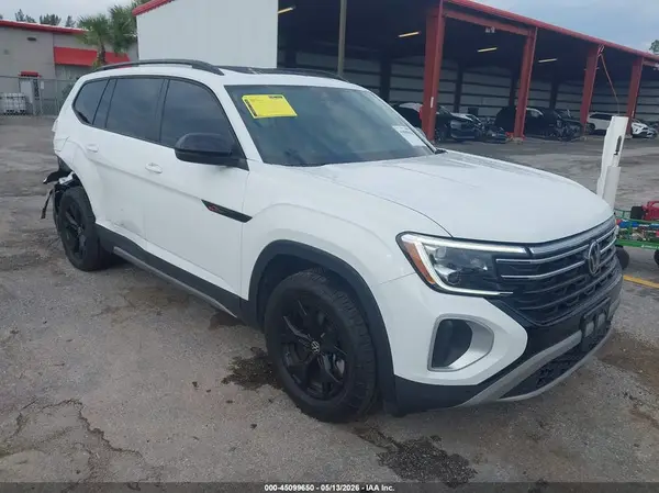 1V2CR2CA2SC541490 2025 VOLKSWAGEN ATLAS - Image 1