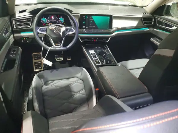 1V2CR2CA2SC570486 2025 VOLKSWAGEN ATLAS - Image 8