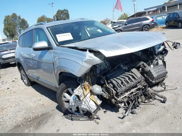 1V2CR2CA3JC505385 2018 VOLKSWAGEN ATLAS - Image 1