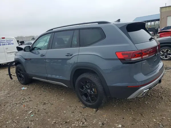 1V2CR2CA3SC518588 2025 VOLKSWAGEN ATLAS - Image 2
