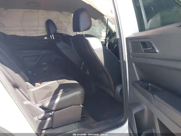1V2CR2CA4JC506366 2018 VOLKSWAGEN ATLAS - Image 8