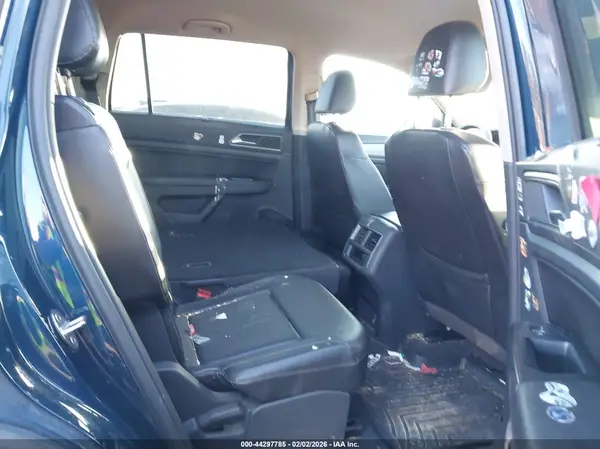 1V2CR2CA4JC511745 2018 VOLKSWAGEN ATLAS - Image 8