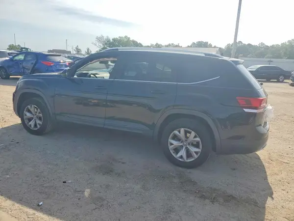 1V2CR2CA4JC523216 2018 VOLKSWAGEN ATLAS - Image 2