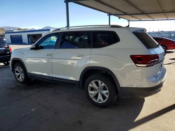 1V2CR2CA4JC530294 2018 VOLKSWAGEN ATLAS - Image 2