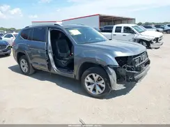 1V2CR2CA4JC543935 2018 VOLKSWAGEN ATLAS