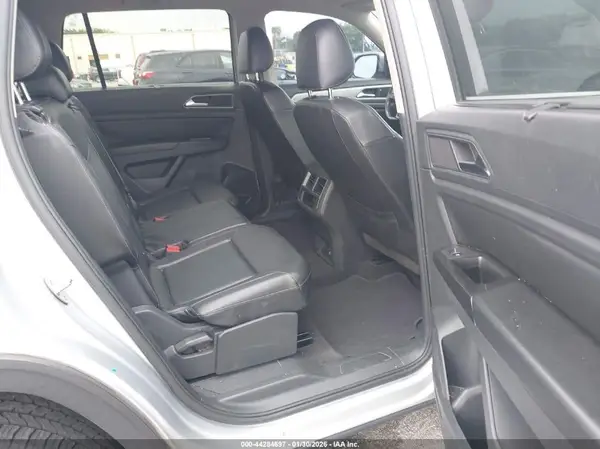 1V2CR2CA4JC572030 2018 VOLKSWAGEN ATLAS - Image 8