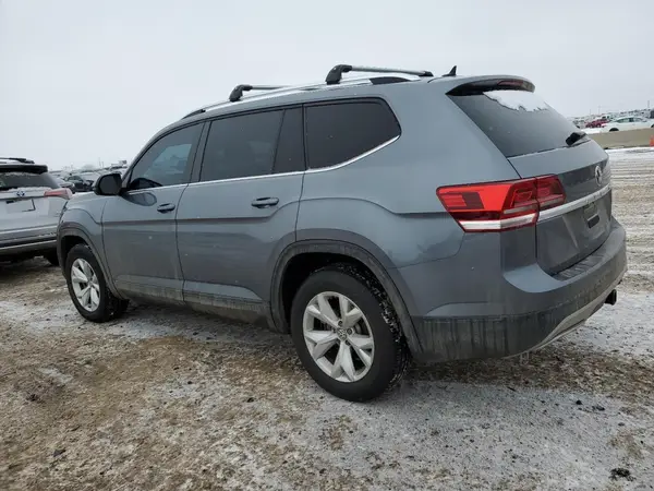 1V2CR2CA4JC578779 2018 VOLKSWAGEN ATLAS - Image 2