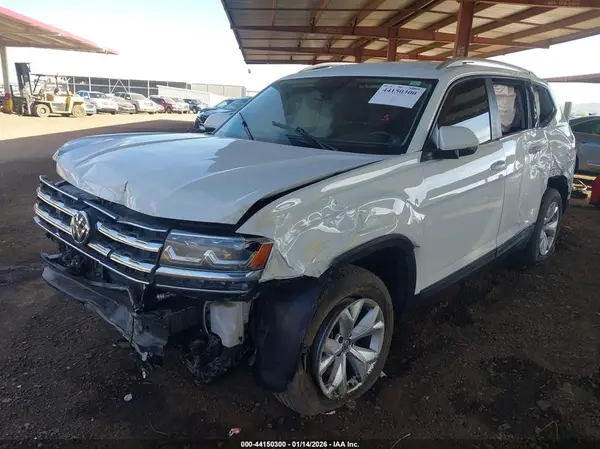 1V2CR2CA4JC594688 2018 VOLKSWAGEN ATLAS - Image 2