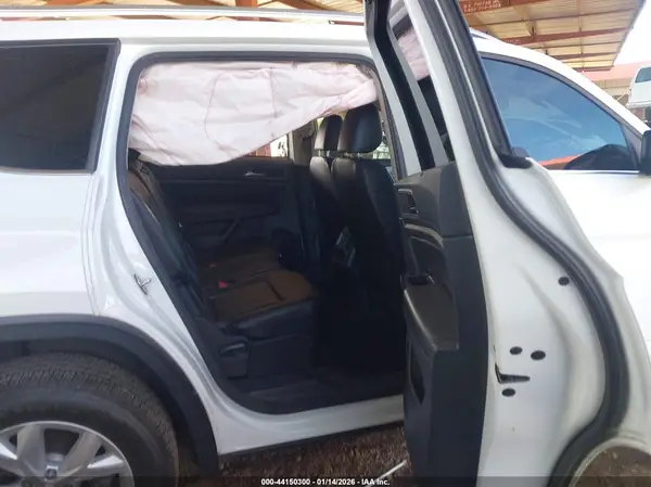 1V2CR2CA4JC594688 2018 VOLKSWAGEN ATLAS - Image 8