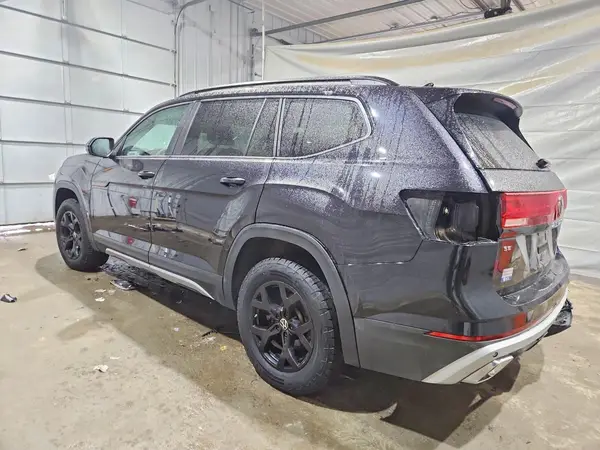 1V2CR2CA4RC599420 2024 VOLKSWAGEN ATLAS - Image 2