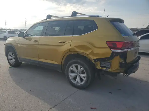 1V2CR2CA5JC523550 2018 VOLKSWAGEN ATLAS - Image 2