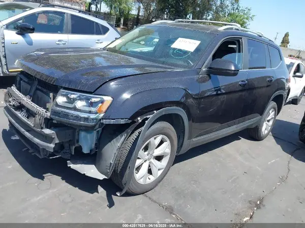 1V2CR2CA5JC571436 2018 VOLKSWAGEN ATLAS - Image 2