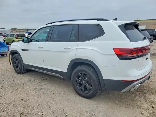 1V2CR2CA5SC550250 2025 VOLKSWAGEN ATLAS - Image 2