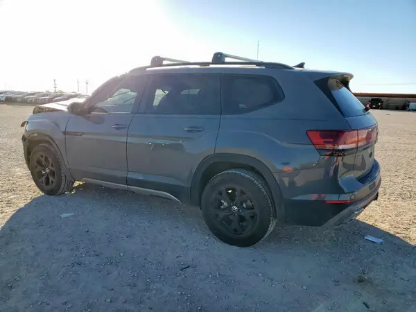 1V2CR2CA5SC559739 2025 VOLKSWAGEN ATLAS - Image 2