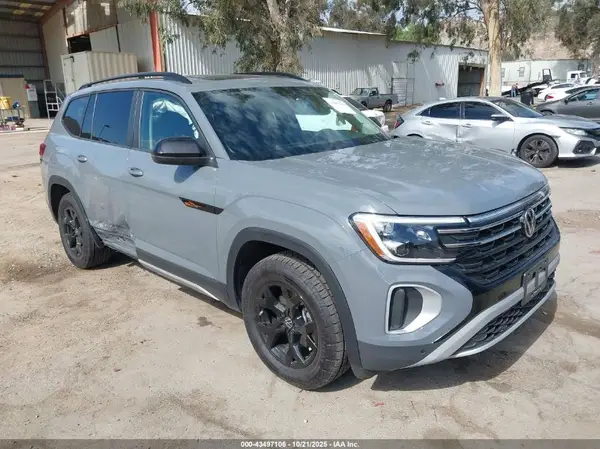 1V2CR2CA5SC571261 2025 VOLKSWAGEN ATLAS - Image 1
