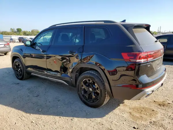 1V2CR2CA6RC613687 2024 VOLKSWAGEN ATLAS - Image 2