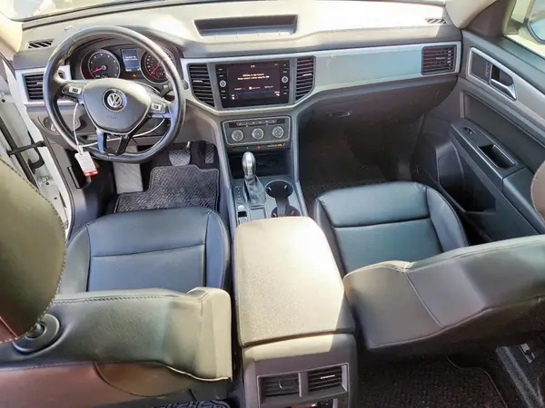 1V2CR2CA7JC523727 2018 VOLKSWAGEN ATLAS - Image 8
