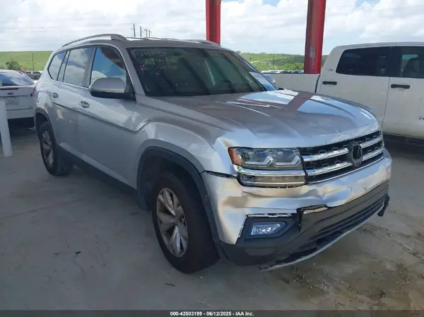 1V2CR2CA7JC539460 2018 VOLKSWAGEN ATLAS - Image 1